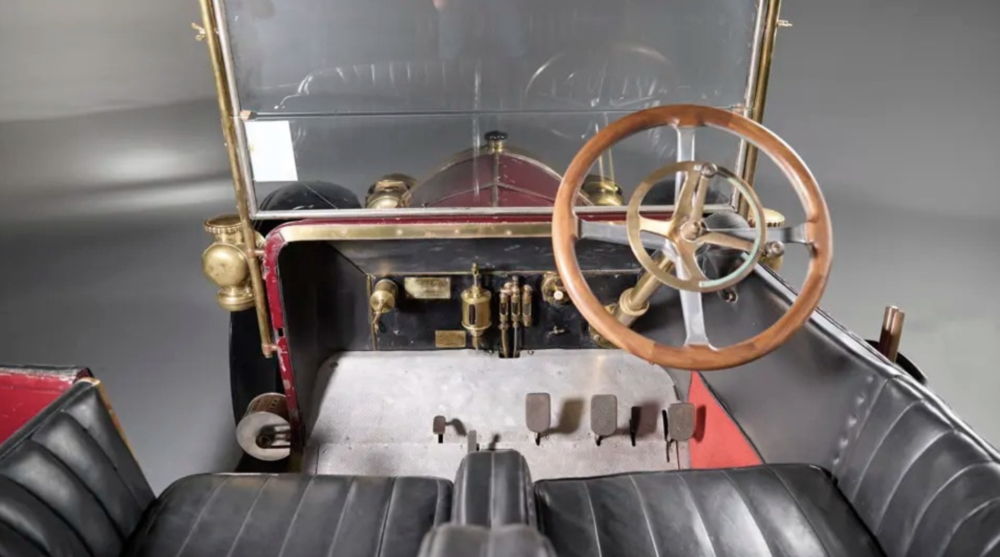 Mercedes Colonial Double Phaeton Wows At 114 Years Old